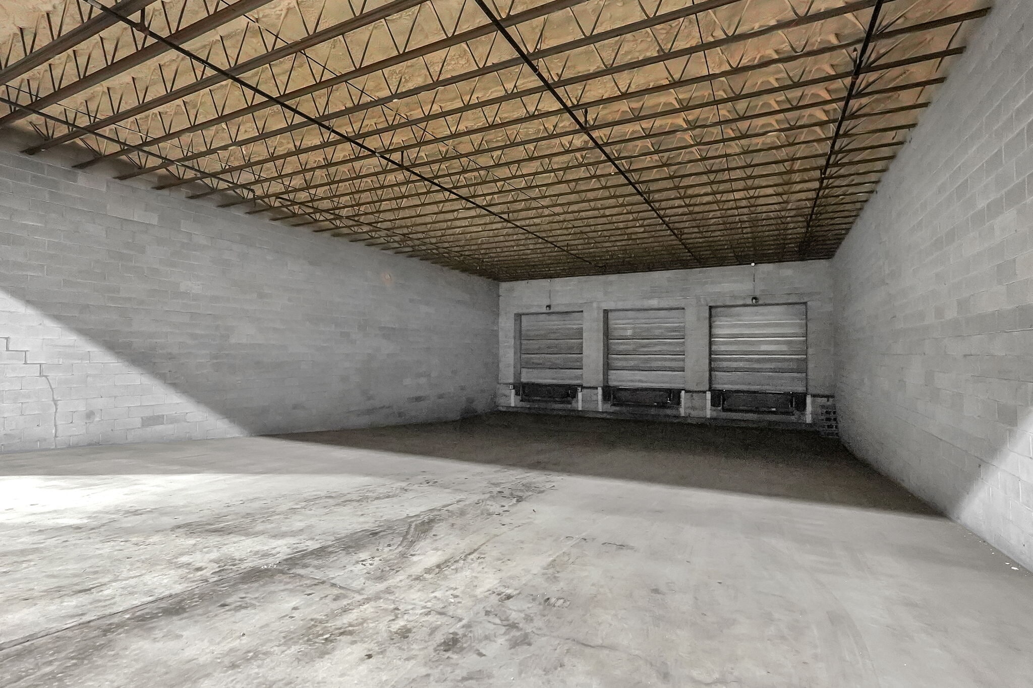 1450 E Walnut St, Lancaster, OH for sale Interior Photo- Image 1 of 4