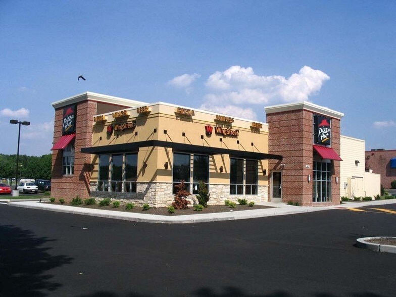 648 S Neosho Blvd, Neosho, MO à vendre - Photo du bâtiment - Image 2 de 2