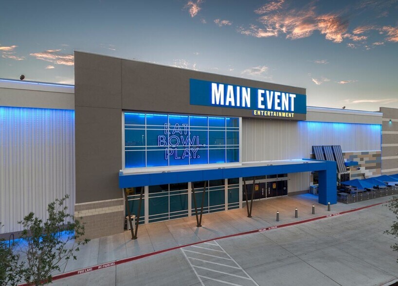 500 N Jackson Rd, Pharr, TX à louer - Photo du bâtiment - Image 3 de 14