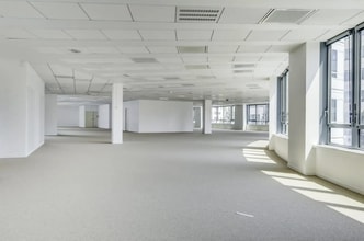 Office in Antony for lease Interior Photo- Image 2 of 2