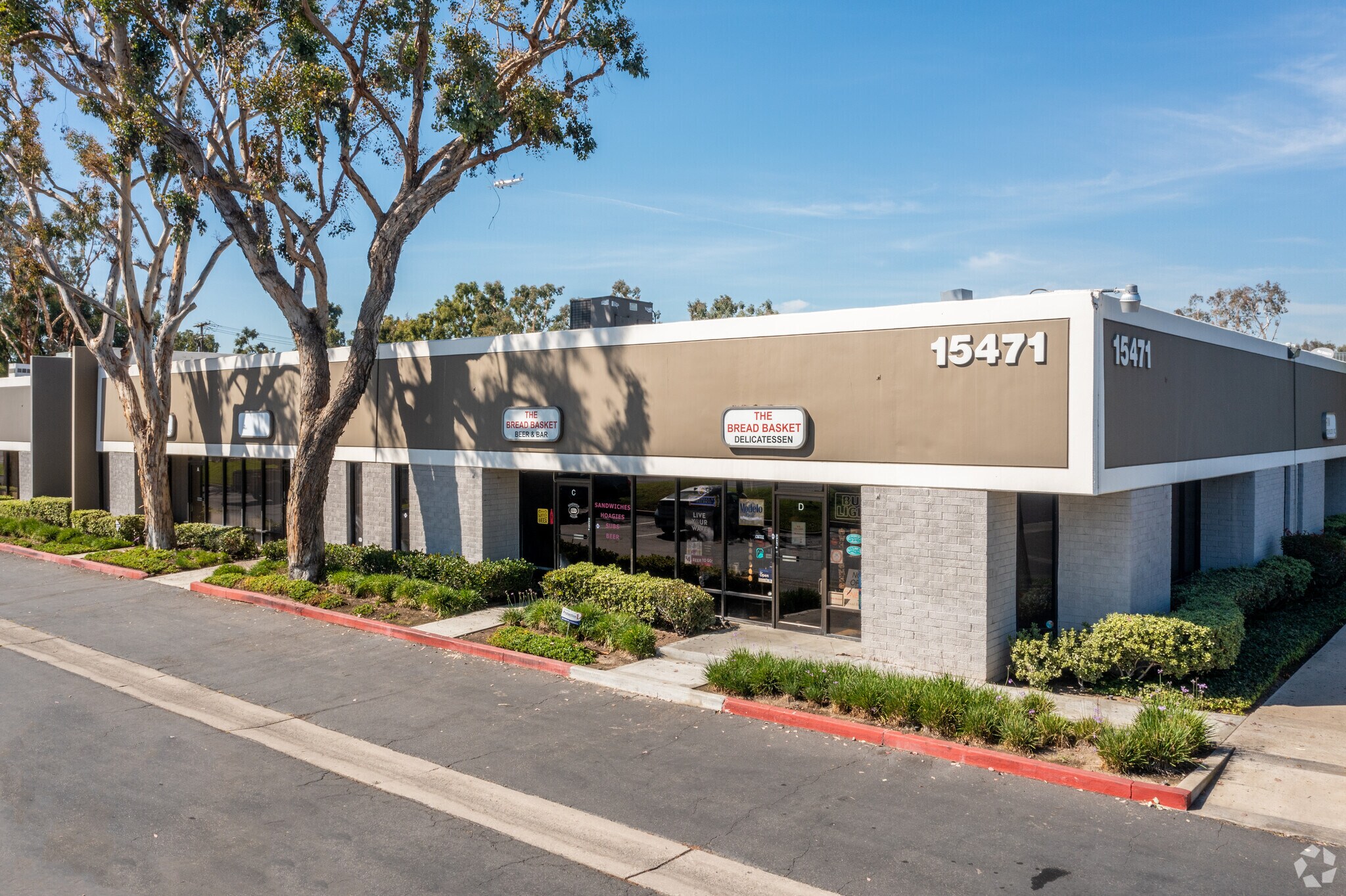 15471 Red Hill Ave, Tustin, CA for lease Primary Photo- Image 1 of 7