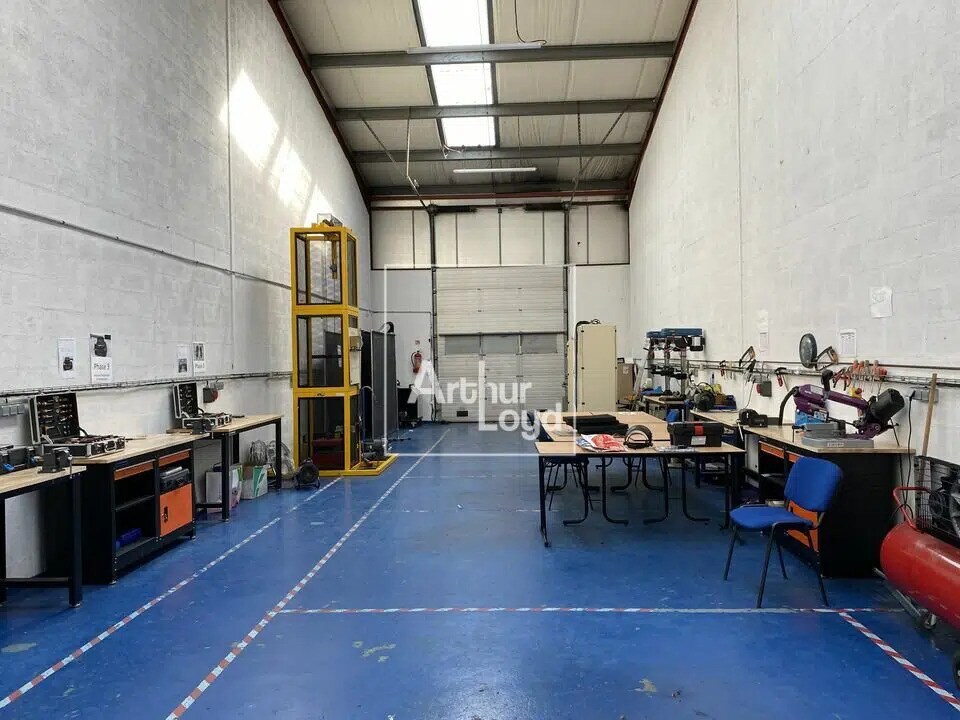 Bureau dans Grigny à louer Photo intérieure- Image 1 de 5