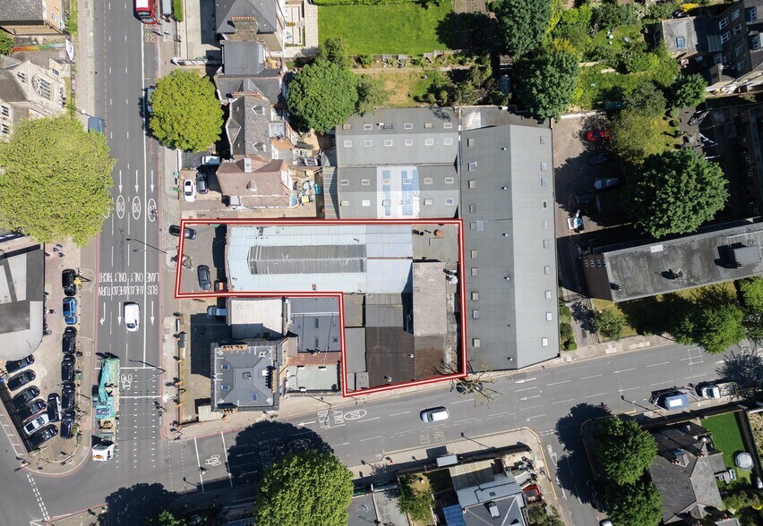 392A Camden Rd, Londres à louer - Photo du bâtiment - Image 3 de 6