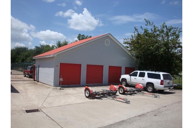 906 Reppert St, Bacliff, TX for sale - Primary Photo - Image 1 of 1