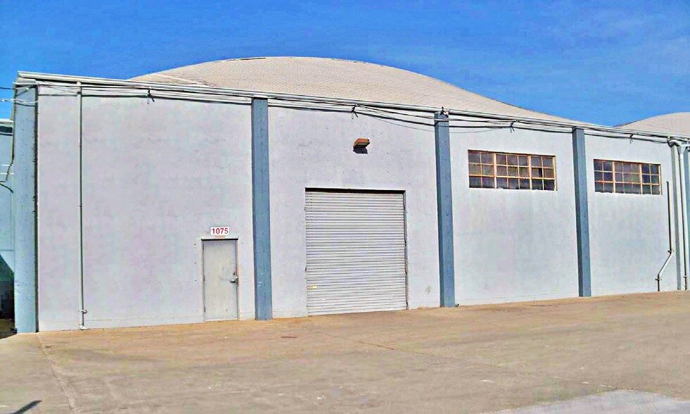 1075-1085 Martin Ave, Santa Clara, CA à louer - Photo du bâtiment - Image 2 de 2