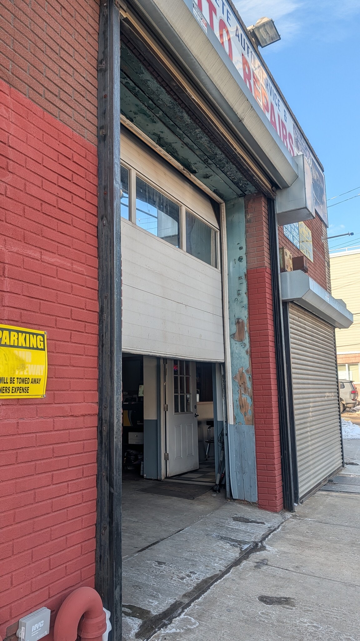 1960 Richmond Ter, Staten Island, NY for lease Primary Photo- Image 1 of 13