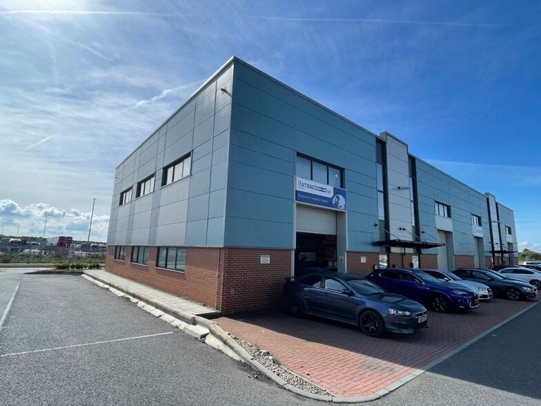 Waterbrook Ave, Sevington for lease - Building Photo - Image 2 of 3