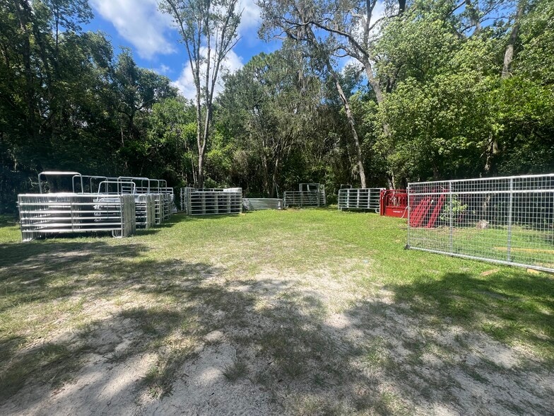 18133 US Highway 41, Spring Hill, FL à vendre - Photo du bâtiment - Image 3 de 14