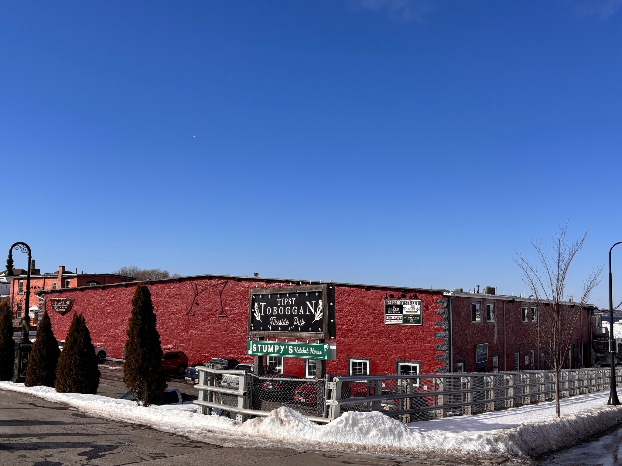 75 Ferry St, Fall River, MA for sale Primary Photo- Image 1 of 38