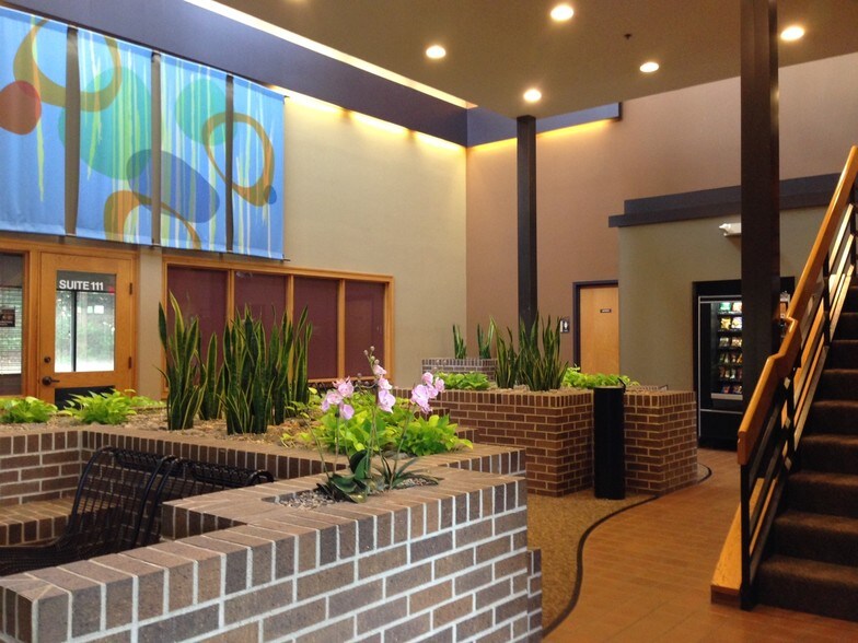 1350-1380 Energy Ln, Saint Paul, MN à louer - Photo intérieure - Image 2 de 11