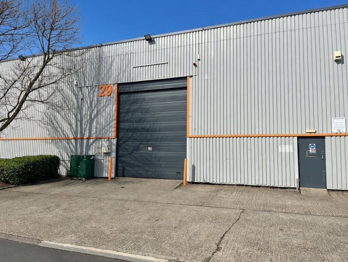 29 Blundells Rd, Milton Keynes for lease Primary Photo- Image 1 of 10