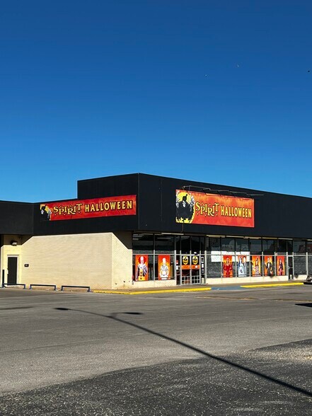 2542-2630 Barrow St, Abilene, TX à louer - Photo du bâtiment - Image 2 de 7