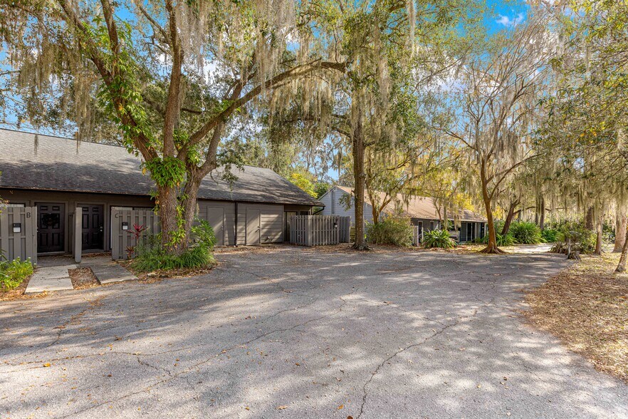 4151 SE 22nd Ave, Ocala, FL à vendre - Photo du bâtiment - Image 3 de 43