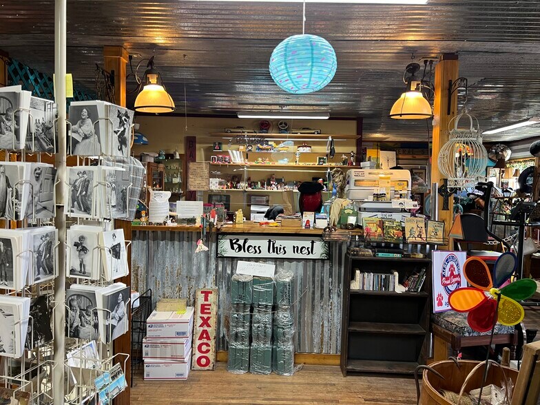 189 E Greenville St, Alba, TX à vendre - Photo du bâtiment - Image 3 de 20