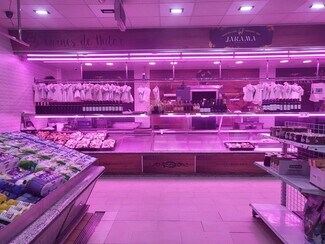 Plus de détails pour Commerce de détail à louer