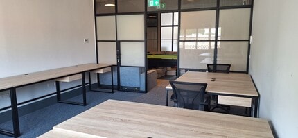 5 Sandiford Rd, Sutton for sale Interior Photo- Image 1 of 1