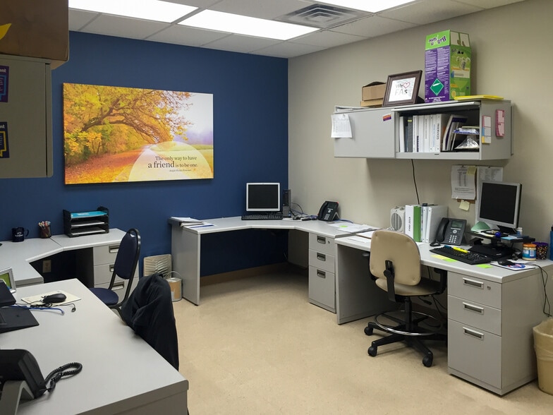 1900 Malvern Ave, Hot Springs, AR for sale - Interior Photo - Image 2 of 15