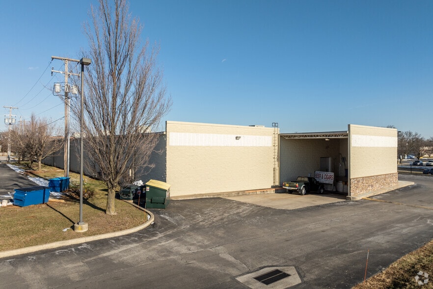 1750 Loucks Rd, York, PA for lease - Building Photo - Image 3 of 5