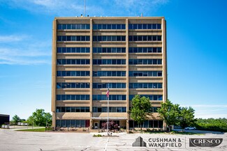 Plus de détails pour 5755 Granger Rd, Independence, OH - Bureau à louer