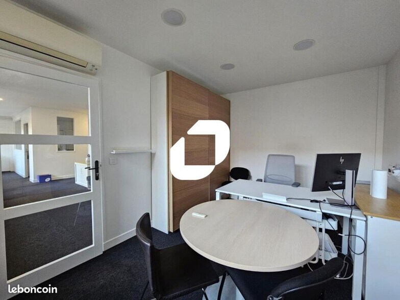 Office in Boulogne-Billancourt for lease - Interior Photo - Image 3 of 7