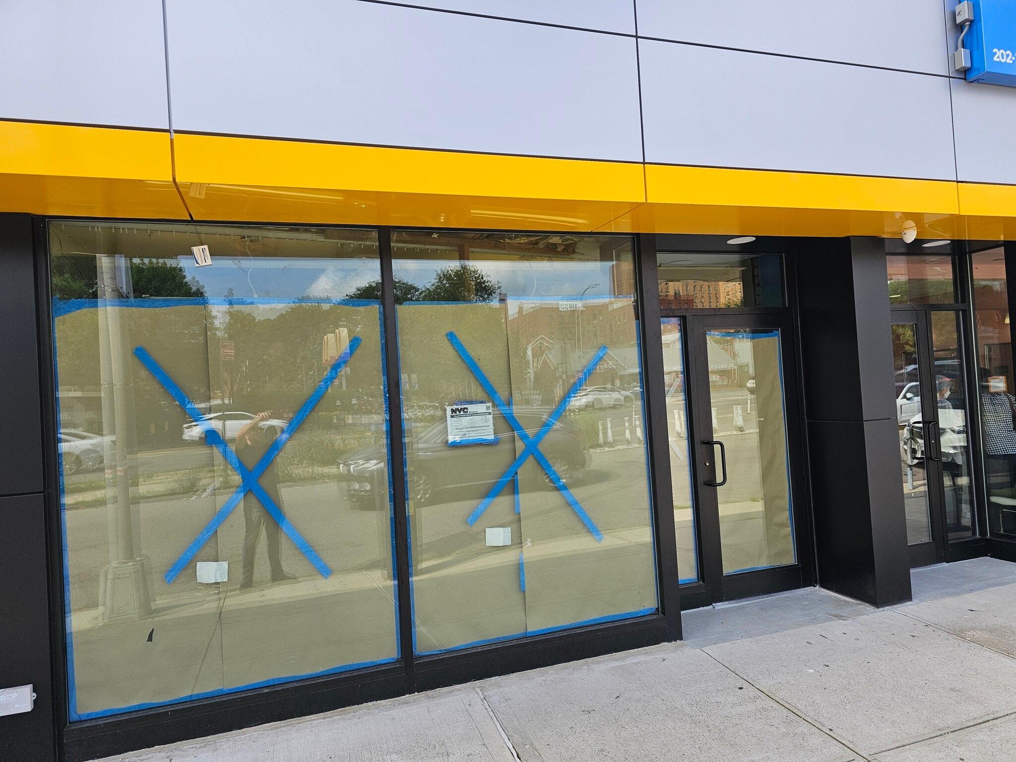 20222 45th Ave, Bayside, NY for lease Building Photo- Image 1 of 5