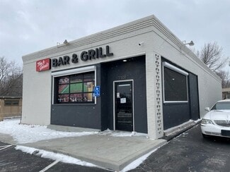 Plus de détails pour 7108 Ditzler Ave, Raytown, MO - Commerce de détail à louer