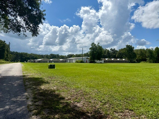 33322 County Road 437, Sorrento, FL à vendre - Photo du bâtiment - Image 3 de 34