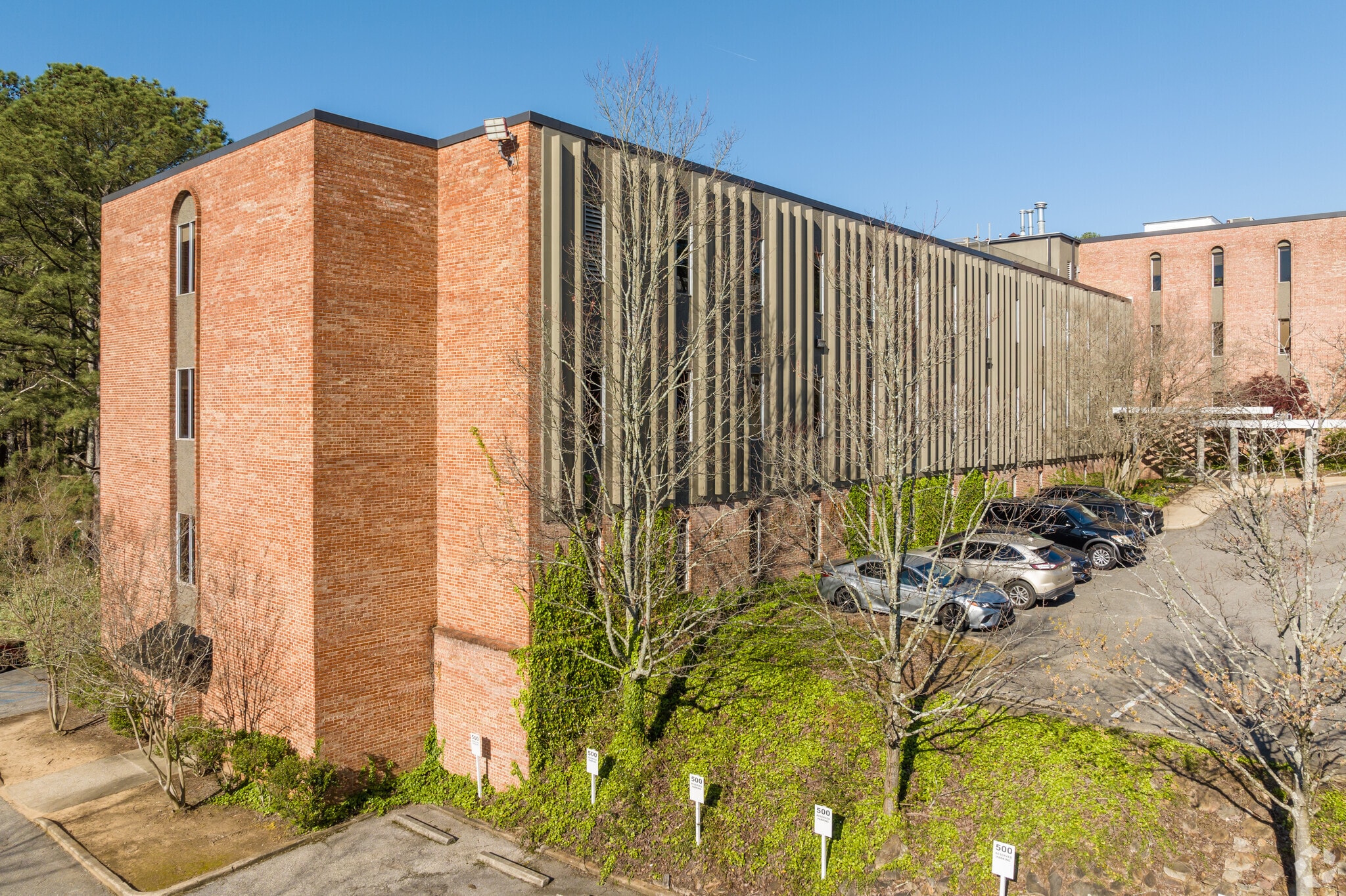 500 Office Park Dr, Birmingham, AL for sale Primary Photo- Image 1 of 11