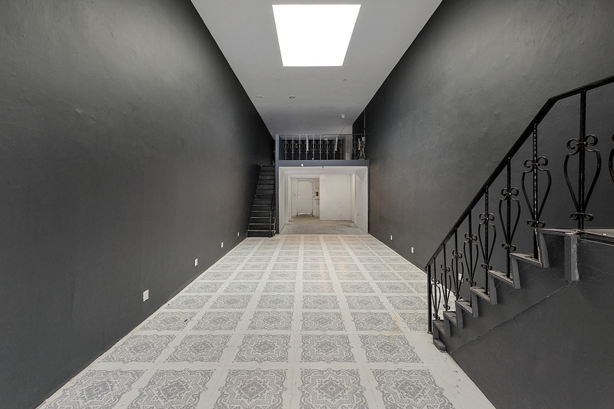 616-618 S La Brea Ave, Los Angeles, CA à louer - Photo intérieure - Image 2 de 2