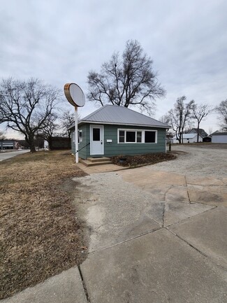 More details for 150 E 9th St, Horton, KS - Specialty for Sale