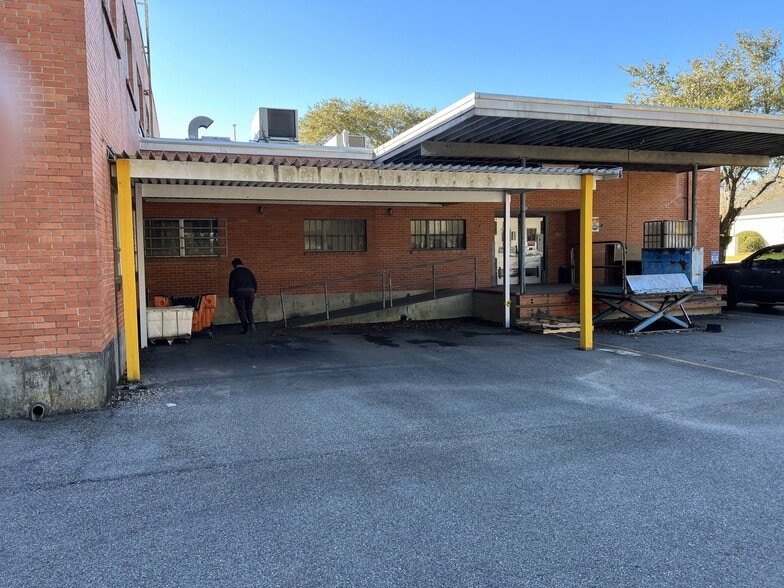 14 N Third St, Bay Springs, MS for sale - Building Photo - Image 3 of 7