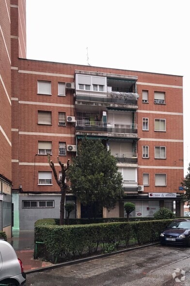 Immeuble residentiel dans Leganés, Madrid à vendre - Photo du bâtiment - Image 2 de 2