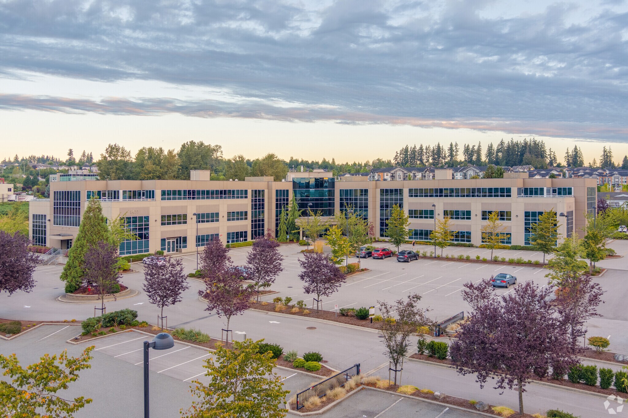 5477 152nd St, Surrey, BC for sale Primary Photo- Image 1 of 1