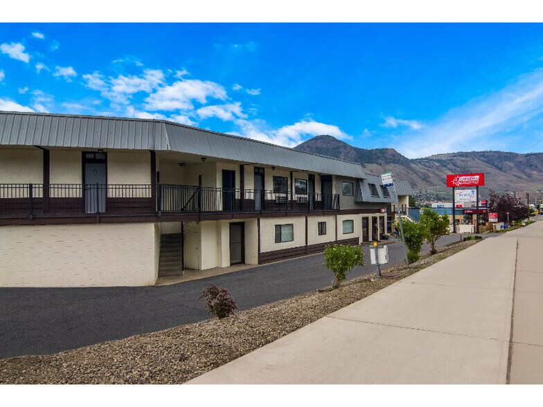 1390 Columbia St, Kamloops, BC à vendre - Photo du bâtiment - Image 2 de 7