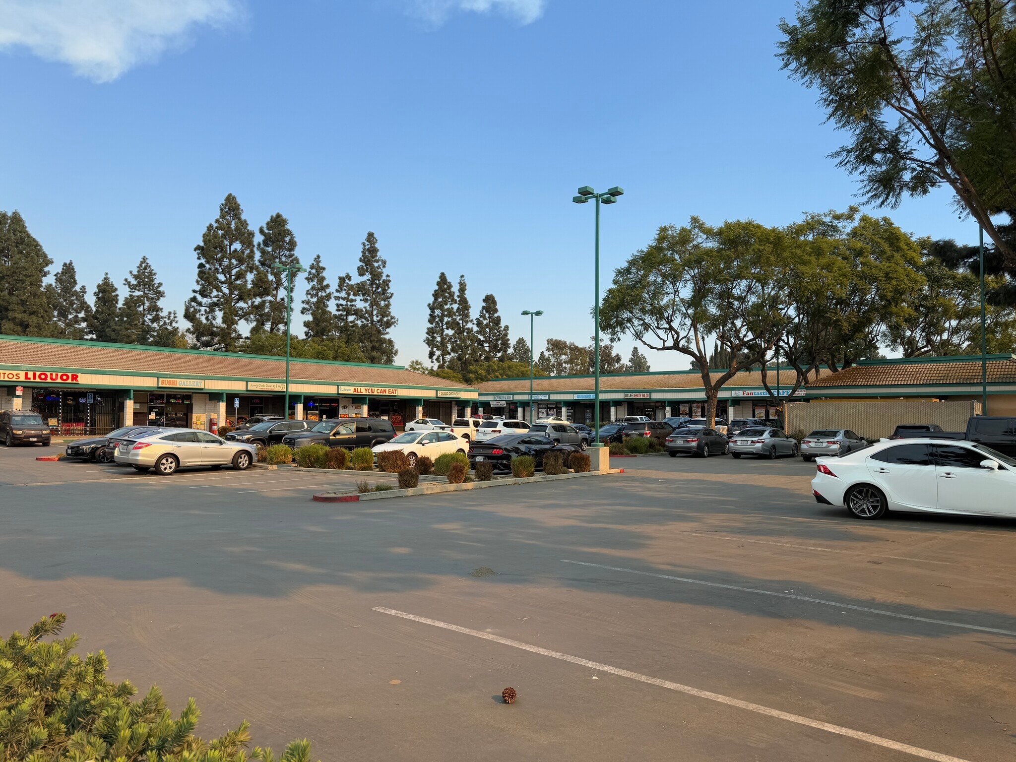 16430-16470 Norwalk Blvd, Cerritos, CA for lease Building Photo- Image 1 of 3
