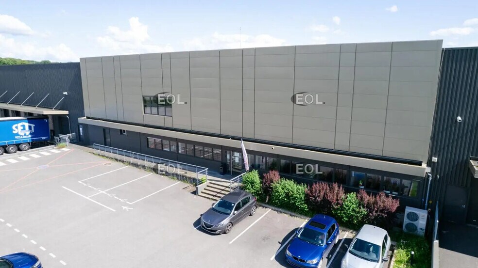 Industriel dans Bressolles à louer - Photo du bâtiment - Image 3 de 10