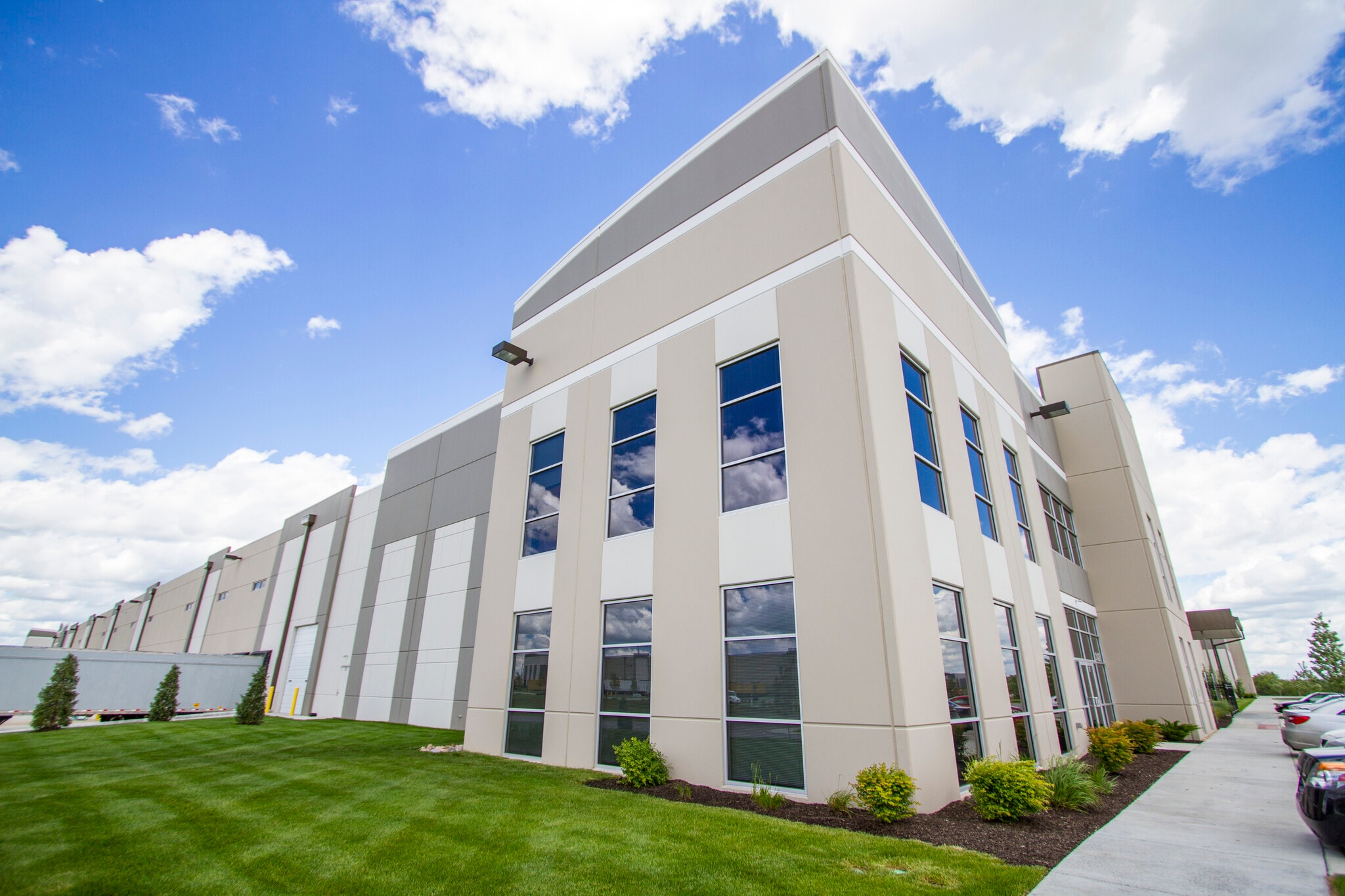 000 Aberdeen Blvd, Gastonia, NC for lease Primary Photo- Image 1 of 4