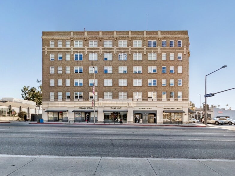 701-709 E Broadway, Glendale, CA for lease - Building Photo - Image 1 of 4