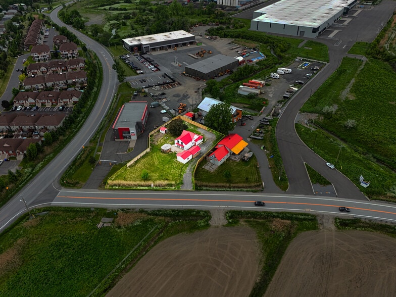 2830 Ch De La Baronnie, Varennes, QC à vendre - Aérien - Image 1 de 1