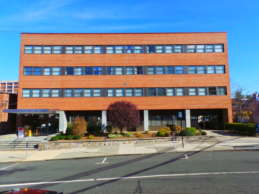 180 S Broadway, White Plains, NY for lease Building Photo- Image 1 of 10