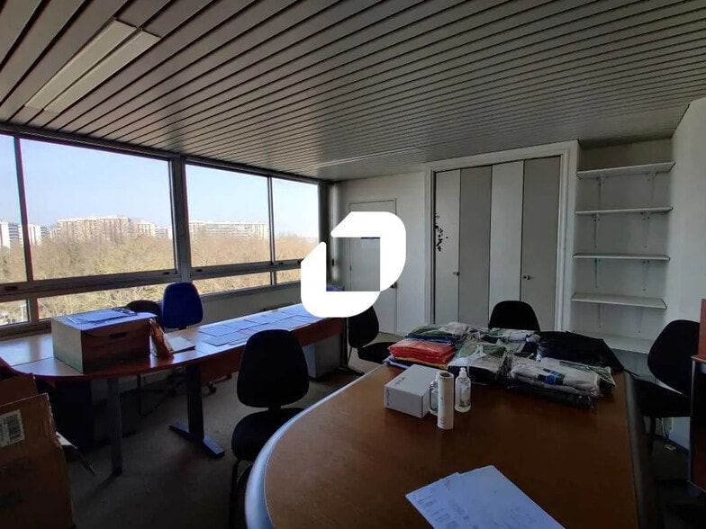 87 Route De Grigny, Ris-Orangis for lease - Building Photo - Image 2 of 12