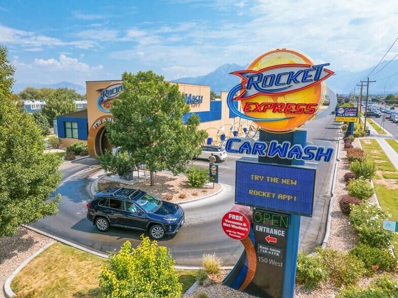 Rocket Express Car Wash Portfolio portefeuille de 5 propriétés à vendre sur LoopNet.ca - Photo du bâtiment - Image 2 de 5