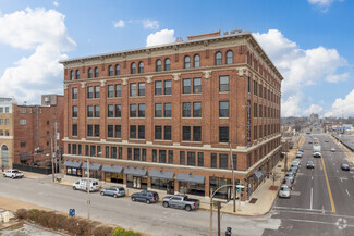 Lofts at Euclid - Retail - Épicerie