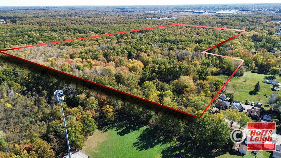 3552 Sterling Rd, Lorain, OH for sale - Aerial - Image 1 of 5