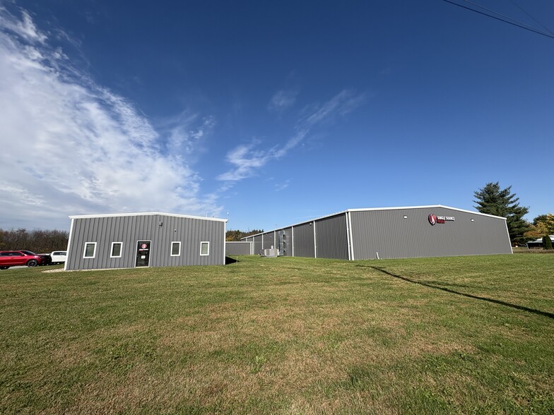 791 & 733 Industrial Pky, North Liberty, IN for sale - Building Photo - Image 3 of 8