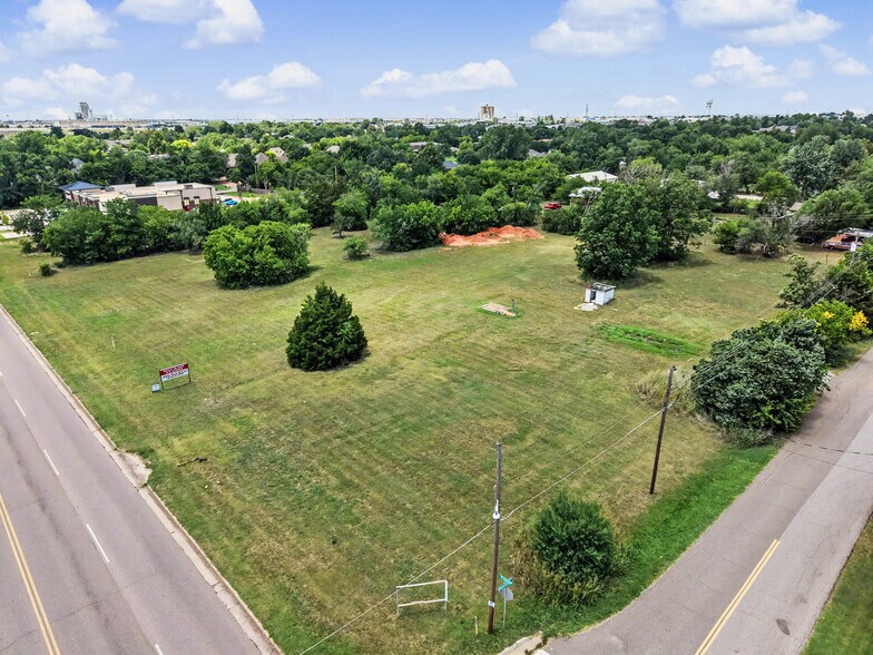 109 E Memorial & Eastern Rd, Edmond, OK à vendre - Aérien - Image 2 de 11