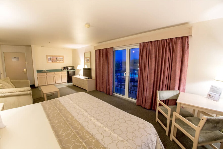 520 N Moapa Valley Blvd, Overton, NV for sale - Interior Photo - Image 3 of 6