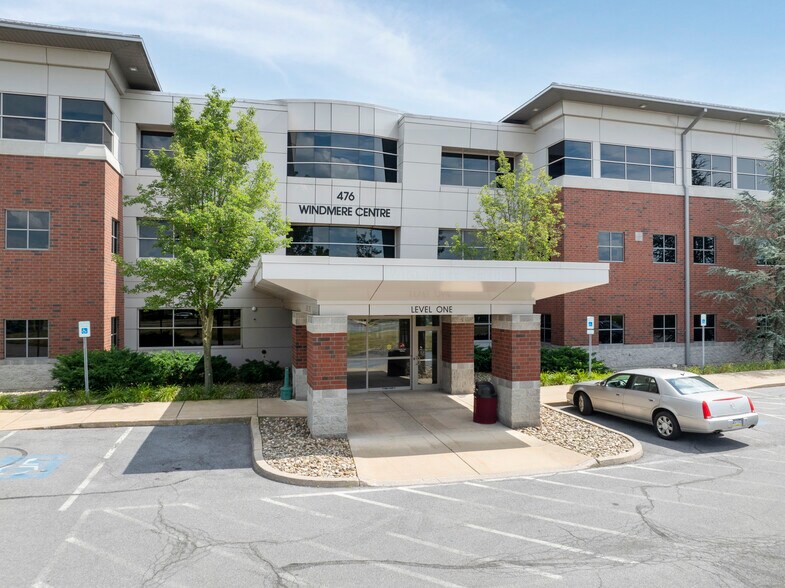 476 Rolling Ridge Dr, State College, PA à louer - Photo du bâtiment - Image 2 de 13