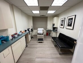 115 Central Park W, New York, NY à louer Photo intérieure- Image 1 de 4