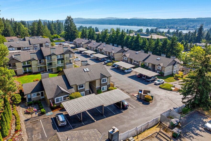 9896 Enterprise Ln NW, Silverdale, WA for sale - Aerial - Image 2 of 34